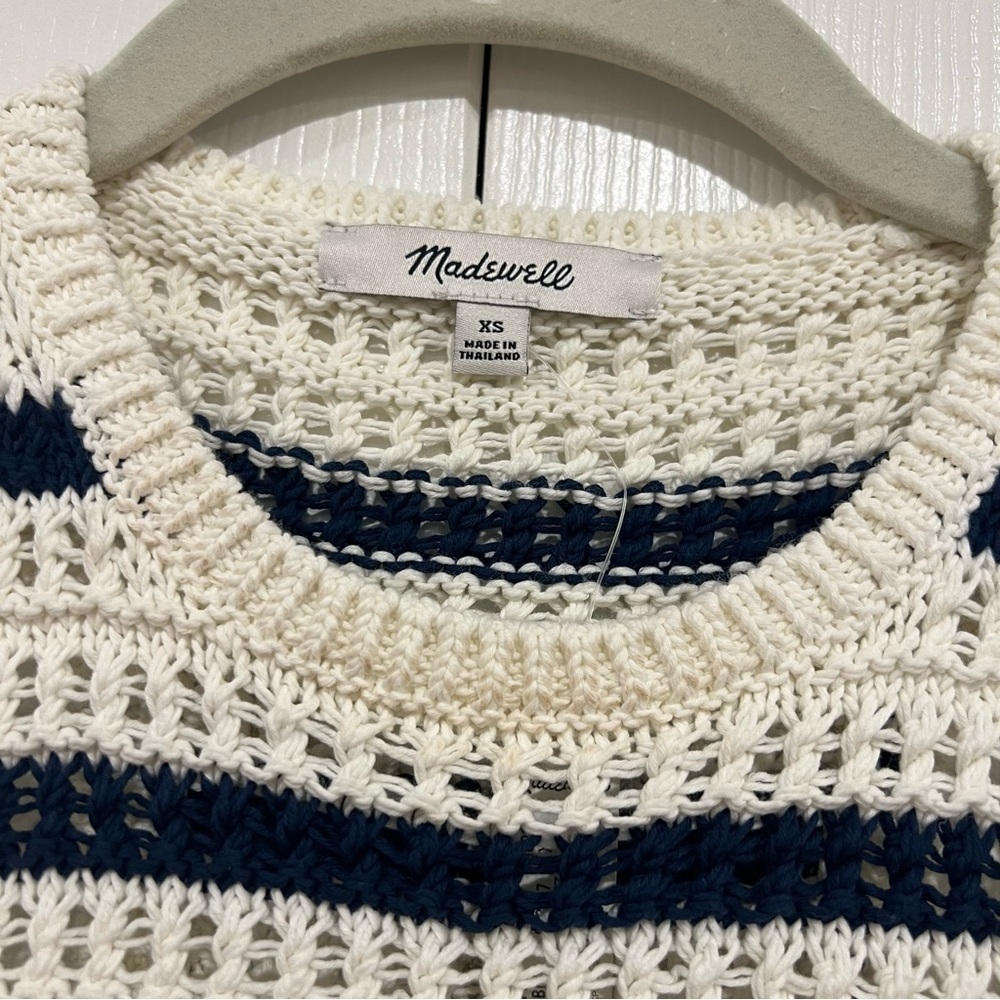 Madewell Crochet-Knit Crewneck Sweater Tank Ivory Navy Blue Stripe Womens XS NWT - Picture 4 of 5